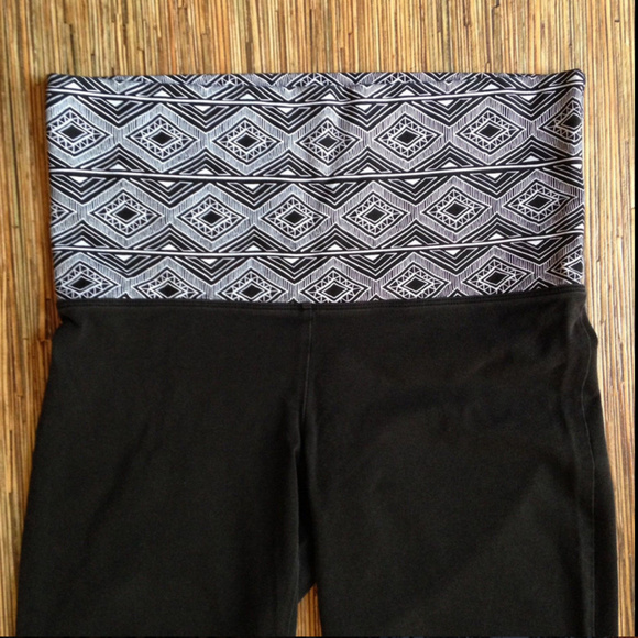 PINK Victorias Secret Yoga Pants Black Womens S - Picture 6 of 8